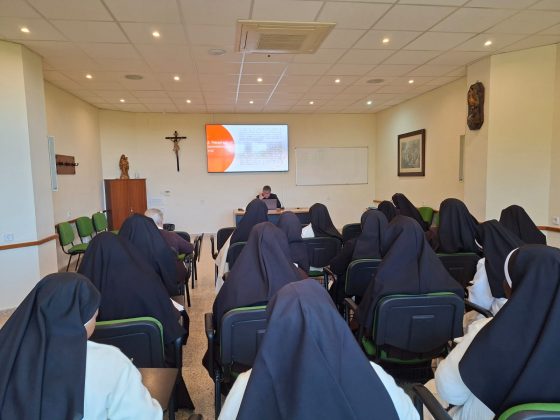 Encuentro vida consagrada-religiosas de clausura-vida consagrada (4)