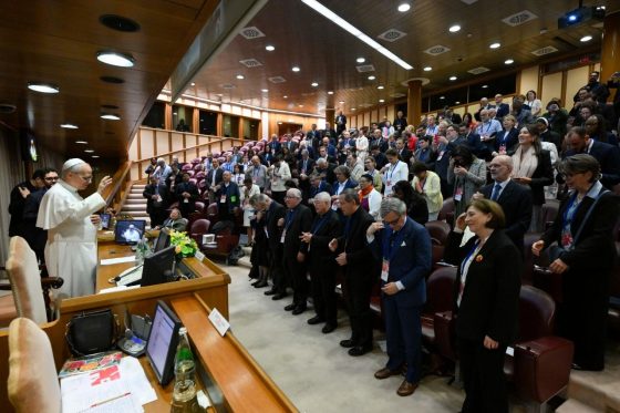 León XIV “Los líderes laicos de la Iglesia deben fomentar la apertura y la comunión” (11)