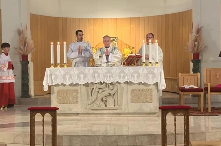 Monseñor José Rico Pavés preside la Eucaristía en la festividad de Nuestra Señora de Fátima