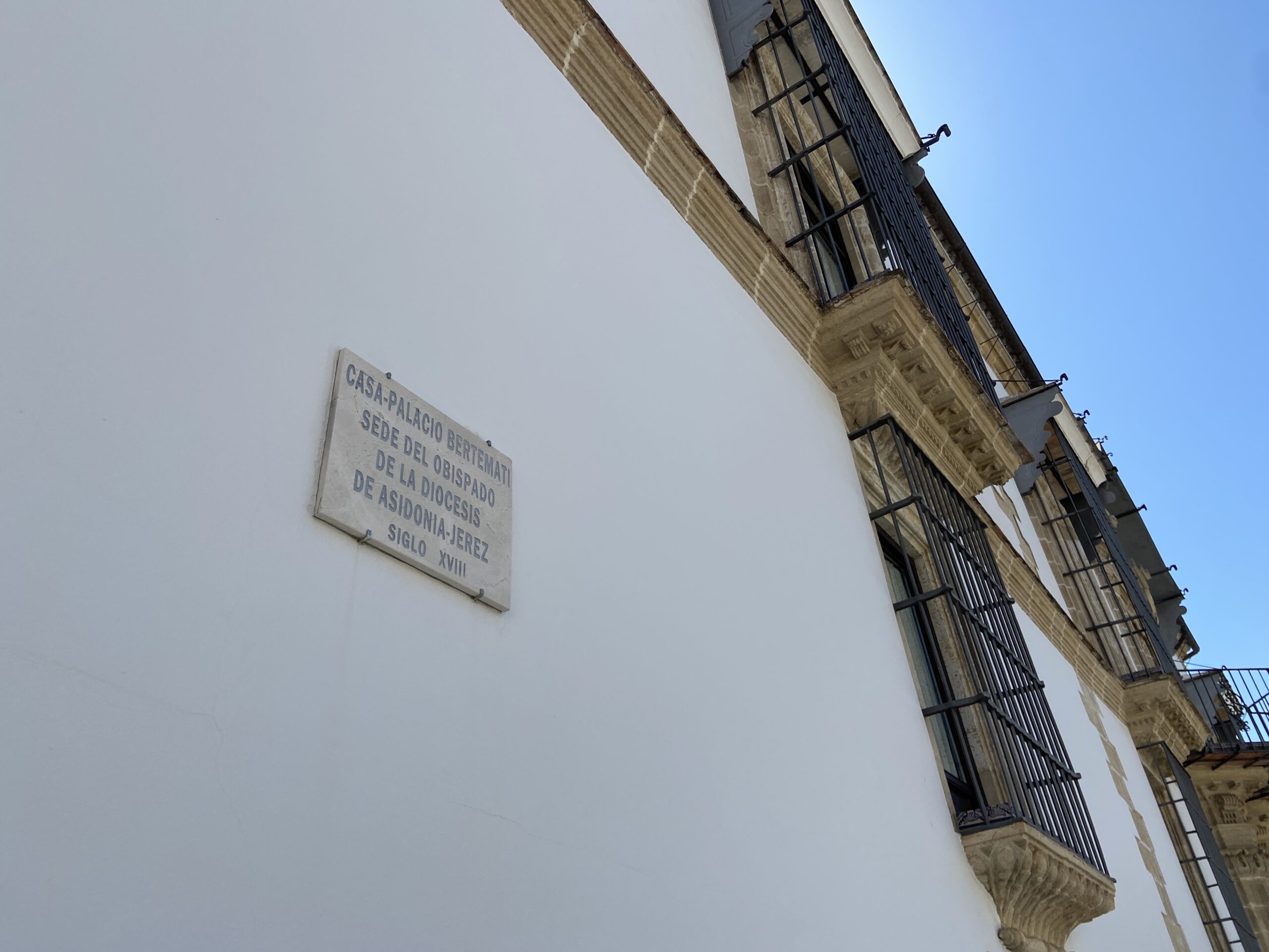 Nota sobre las candidaturas a la Presidencia y Permanente de la Unión de Hermandades de Jerez