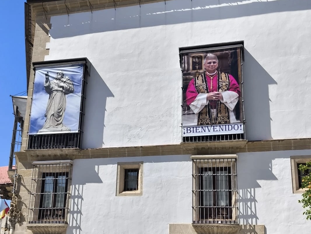 El Obispado de Asidonia-Jerez da la bienvenida a España al Papa León XIV