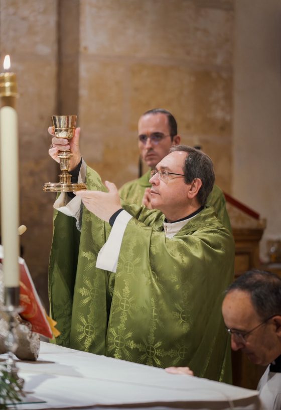 Monseñor León clausura el curso pastoral en la Parroquia de San Miguel, de Morón de la Frontera (12)