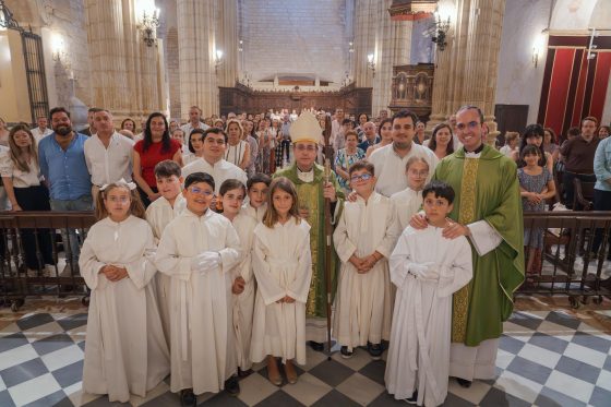 Monseñor León clausura el curso pastoral en la Parroquia de San Miguel, de Morón de la Frontera (2)