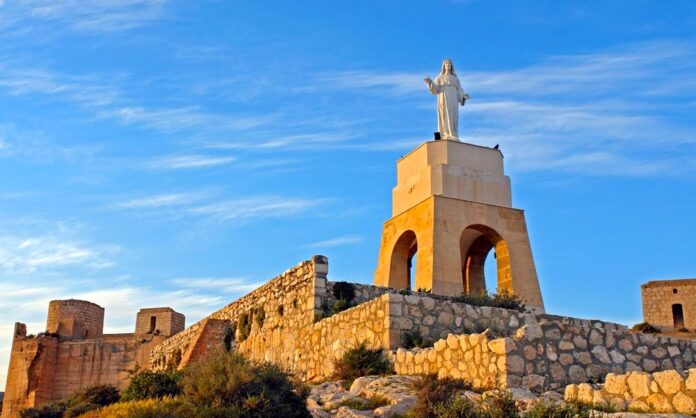 Actos previstos en Almería para el centenario de la consagración de España al Sagrado Corazón de Jesús