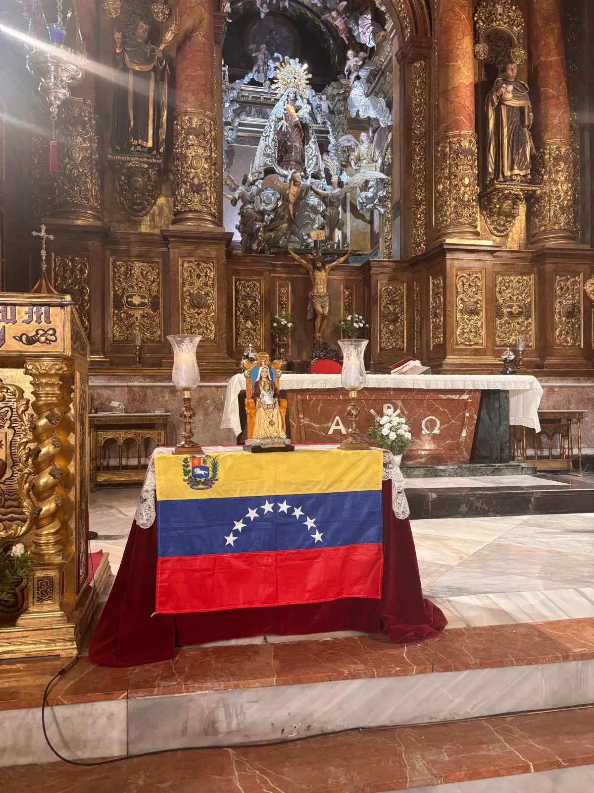 La Delegación de Migraciones de Asidonia-Jerez abraza al pueblo venezolano en una emotiva Eucaristía por las víctimas del terremoto