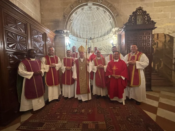 el sacerdote D. José Arjona ya es párroco de la Basílica Menor de Santa María de la Asunción de Arcos de la Frontera