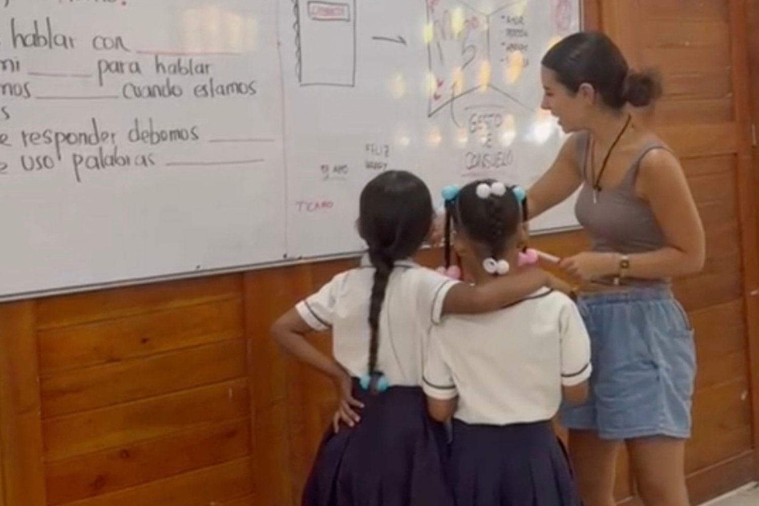 Jóvenes malagueños continúan su misión en Colombia
