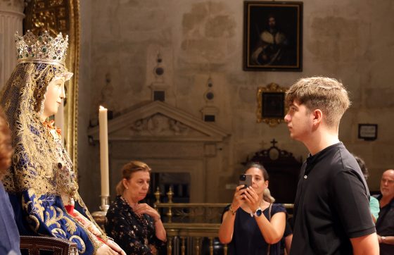 Segundo Besamanos de la Virgen de los Reyes (Agosto 2026)