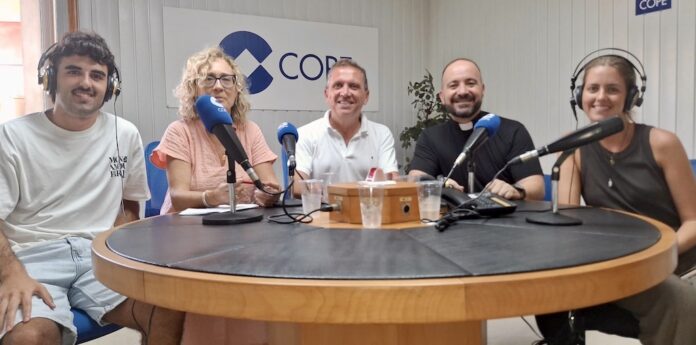COPE ESPEJO ALMERIA: El barrio de la Vega de Acá estrena una nueva parroquia