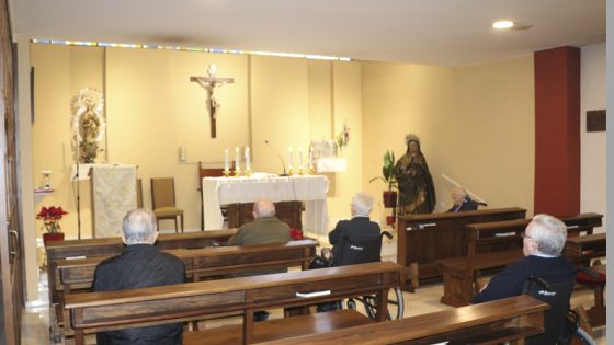 Dos seminaristas acompañan a los sacerdotes mayores durante el verano: “Esta experiencia me ha aportado grandes deseos de ser fiel al Señor en la vocación, hasta el final”