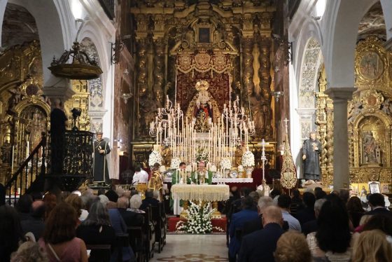 El arzobispo de Sevilla en el 425º aniversario de Los Panaderos: «Sed fieles a Cristo, a la Iglesia y a los pobres»