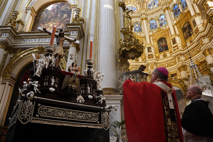 La ciudad de Granada renueva su Voto para la protección del Cristo de San Agustín