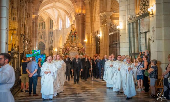 La Fuensanta regresará mañana a su santuario tras celebrar su fiesta en la Catedral