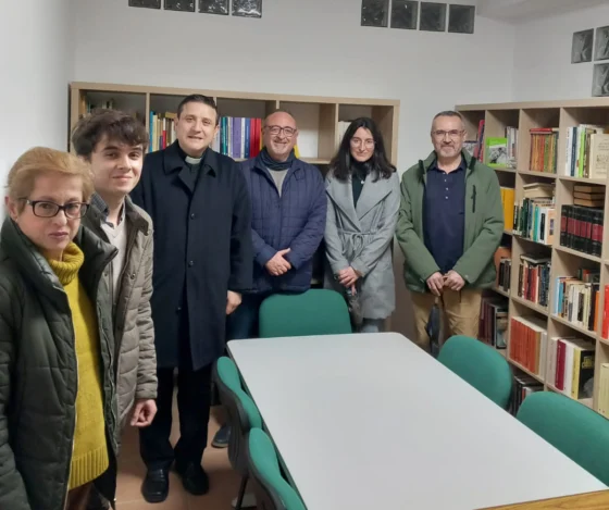 La Hermandad de Villaviciosa continúa con su proyecto “Abrazando el tiempo”