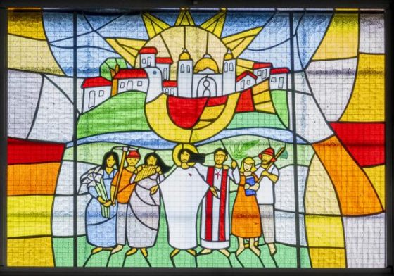 La Parroquia de Jesús de Nazaret inicia un proyecto catequético con sus vidrieras