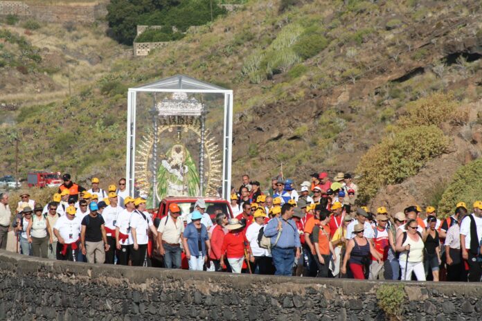 “MarÃ­a nuestra misionera, ayer y hoy” lema de la Visita de la imagen de la Virgen de Candelaria