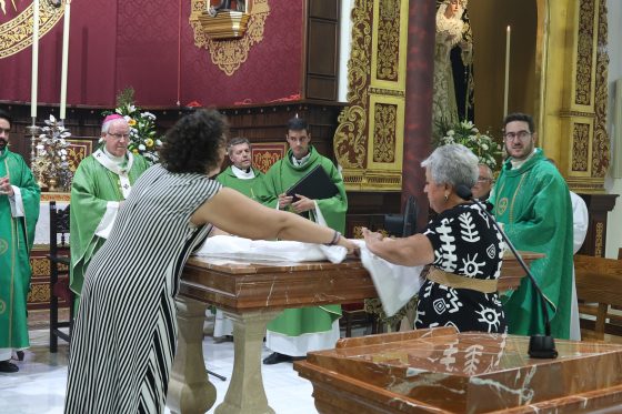 Mons. Saiz en Dos Hermanas: «La parroquia debe ser esa familia de bautizados donde se acompañe al débil»