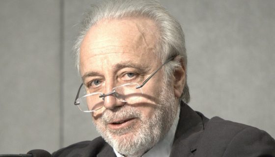 Monseñor Piero Coda participa hoy en Sevilla en la presentación del segundo volumen del «Diccionario Dinámico de Ontología Trinitaria»