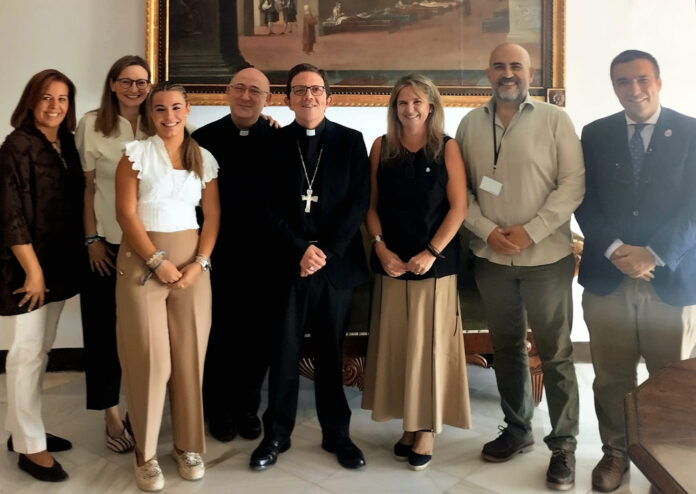 Salus Infirmorum presenta al Administrador Apostólico de Cádiz y Ceuta su memoria anual y el plan pastoral para el curso 2026/2027
