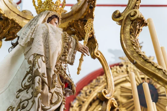 Visita del Obispo a la Hermandad del Socorro