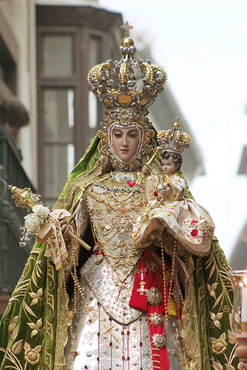 Cultos en honor a la copatrona de Granada