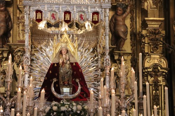El arzobispo de Sevilla anima a los hermanos de Valme a vivir una fe que se traduzca en caridad
