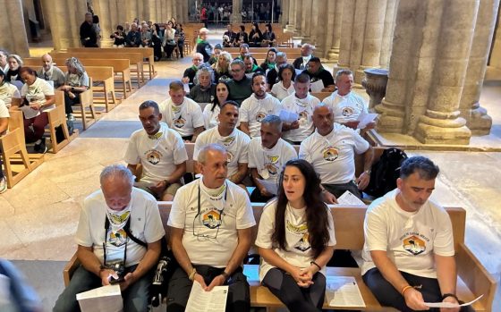 El Camino de Santiago reúne a internos y profesionales del Centro Penitenciario Sevilla II en una experiencia de convivencia