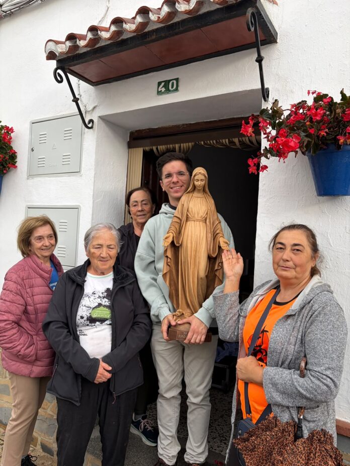 IGUALEJA Y PUJERRA. La Virgen Peregrina visita a los enfermos