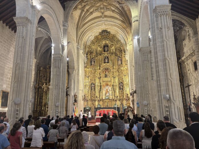 Jerez celebra a su Patrón, San Dionisio Areopagita, con el tradicional Te Deum, la Eucaristía y la procesión por las calles de la ciudad