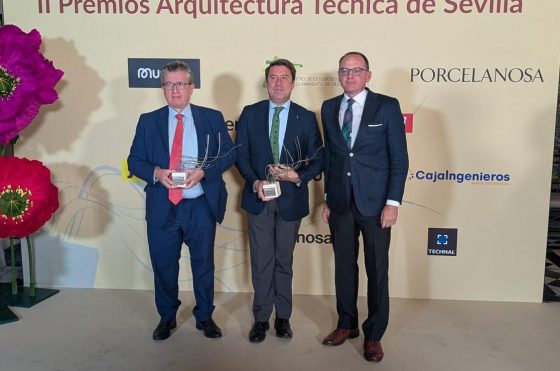 La Archidiócesis recibe el premio a la mejor investigación arquitectónica por el plan director de la Parroquia de Santa Cruz de Écija