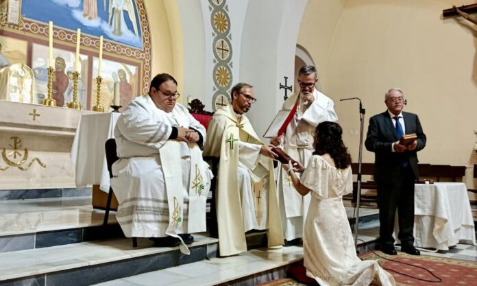 La segunda comunidad neocatecumenal de San Isidro recibe el Salterio