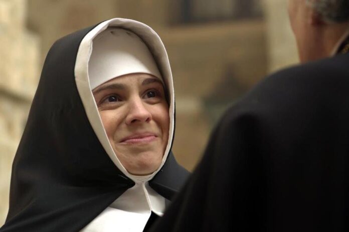 Madre Petra, protagonista de una serie