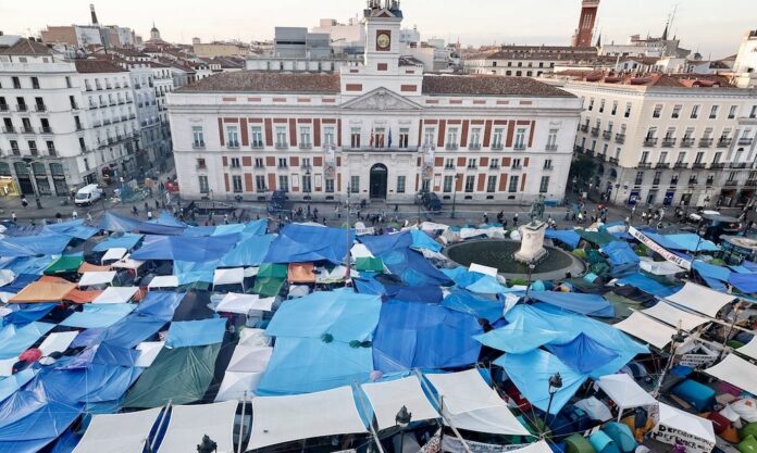 PROTESTAR, PERO POQUITO: Entre la vivienda y la propiedad